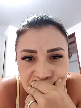 Snapshot of mia_mancinii chatting on 17, 4, 2026 mia mancinii online show from 17, 4, 2026