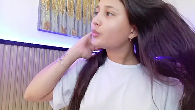 Laly Cherry  online show from 16, 12, 2025