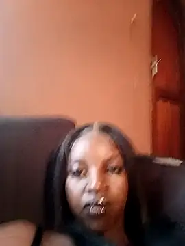 Snapshot of Himissnoire chatting on 7, 4, 2026 Himissnoire online show from 7, 4, 2026