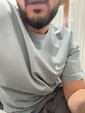 Snapshot of delibiri11 chatting on 8, 4, 2026 delibiri11 online show from 8, 4, 2026