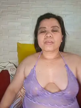 hotlyn45 online show from 6, 4, 2026