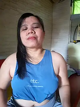 Snapshot of hotlyn45 chatting on 13, 7, 2026 hotlyn45 online show from 13, 7, 2026