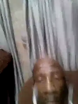 Snapshot of longdickson12345 chatting on 15, 9, 2025 longdickson12345 online show from 15, 9, 2025