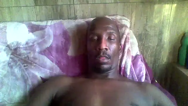 Snapshot of longdickson12345 chatting on 15, 10, 2025 longdickson12345 online show from 15, 10, 2025