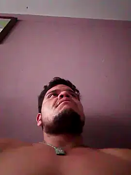 Snapshot of Maniakone chatting on 19, 10, 2025 Maniakone online show from 19, 10, 2025