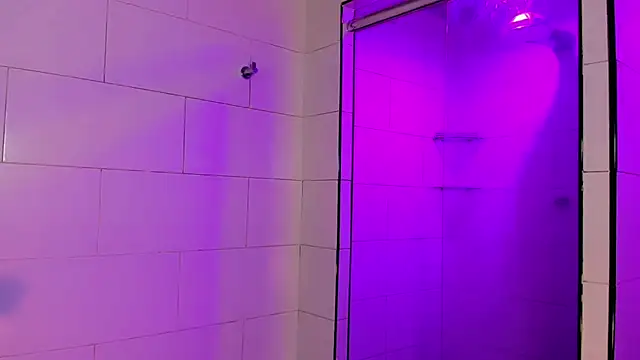 Ana sophia  online show from 16, 12, 2025