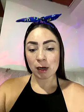 Snapshot of Amelia_laurent chatting on 27, 9, 2025 Amelia laurent online show from 27, 9, 2025