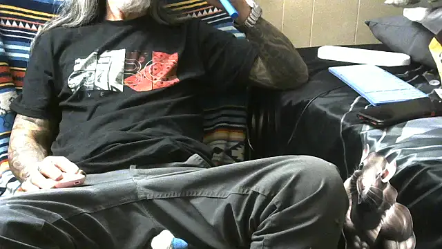 Snapshot of crassanova chatting on 16, 4, 2026 crassanova online show from 16, 4, 2026