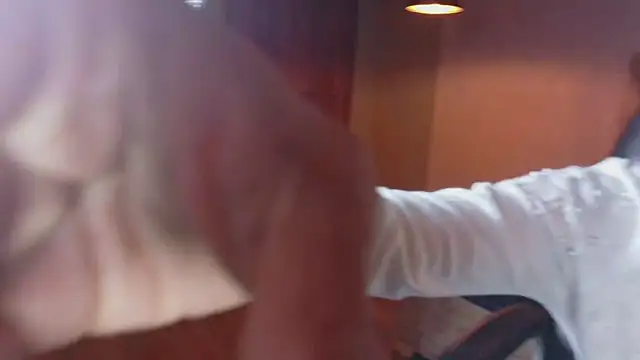 Snapshot of Kristall_06 chatting on 8, 11, 2025 Kristall 06 online show from 8, 11, 2025