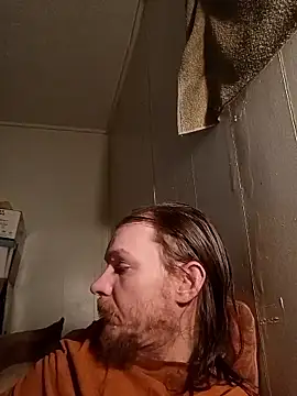 Snapshot of Poundtown1226 chatting on 11, 2, 2026 Poundtown1226 online show from 11, 2, 2026