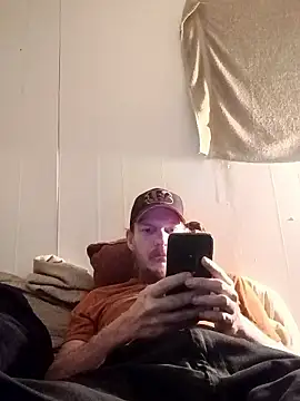 Snapshot of Poundtown1226 chatting on 20, 2, 2026 Poundtown1226 online show from 20, 2, 2026