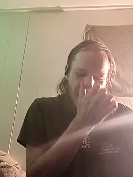 Snapshot of Poundtown1226 chatting on 4, 3, 2026 Poundtown1226 online show from 4, 3, 2026