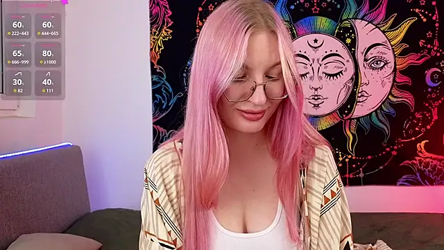 Snapshot of aurea_filix chatting on 12, 9, 2025 aurea filix online show from 12, 9, 2025