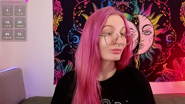 Snapshot of aurea_filix chatting on 4, 11, 2025 aurea filix online show from 4, 11, 2025