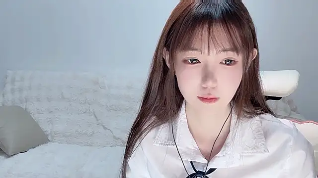 Snapshot of Xiao-runbao chatting on 12, 11, 2025 Xiao-runbao online show from 12, 11, 2025