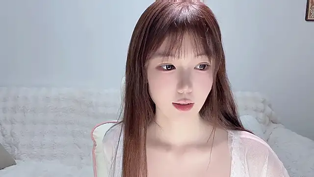 Snapshot of Xiao-runbao chatting on 14, 11, 2025 Xiao-runbao online show from 14, 11, 2025