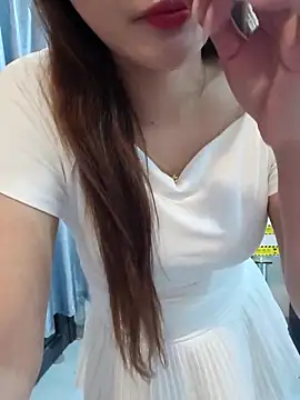 Snapshot of susu_baby chatting on 9, 5, 2026 susu baby online show from 9, 5, 2026