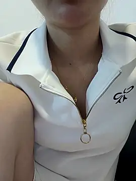 Snapshot of susu_baby chatting on 14, 5, 2026 susu baby online show from 14, 5, 2026