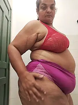 Snapshot of Vydinha chatting on 16, 9, 2025 Vydinha online show from 16, 9, 2025