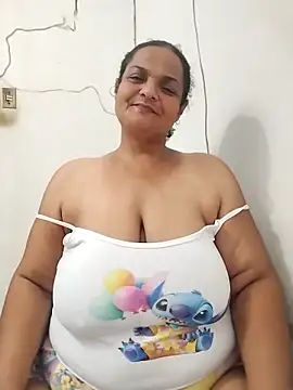 Snapshot of Vydinha chatting on 27, 10, 2025 Vydinha online show from 27, 10, 2025