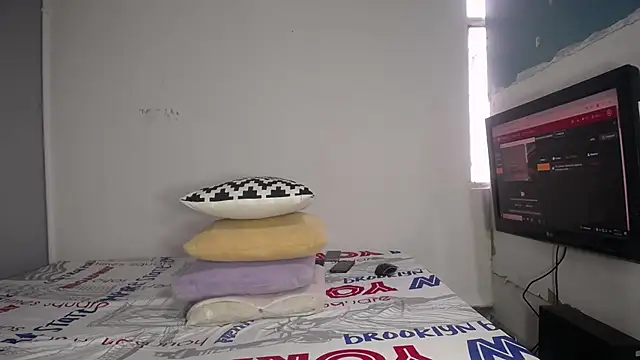 Snapshot of katalellanaugthy chatting on 12, 3, 2026 katalellanaugthy online show from 12, 3, 2026