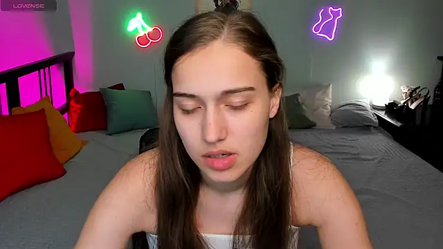 Alisa  Kelly online show from 14, 10, 2025