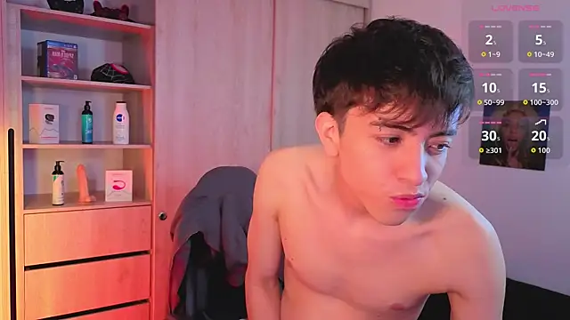 Snapshot of onlinenico chatting on 12, 9, 2025 onlinenico online show from 12, 9, 2025