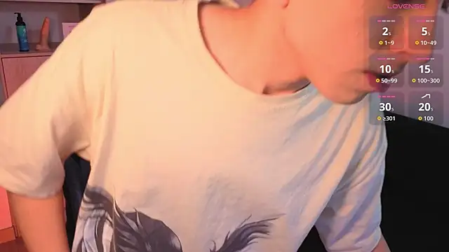 Snapshot of onlinenico chatting on 25, 9, 2025 onlinenico online show from 25, 9, 2025