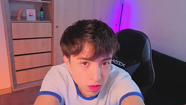 Snapshot of onlinenico chatting on 9, 10, 2025 onlinenico online show from 9, 10, 2025