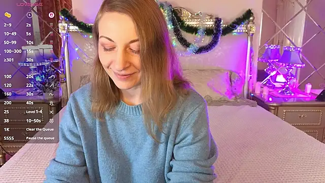 Katherine Loveau online show from 16, 12, 2025