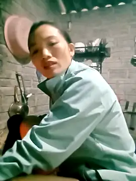 ngan-cute online show from 2, 11, 2025