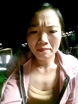 ngan-cute online show from 16, 11, 2025