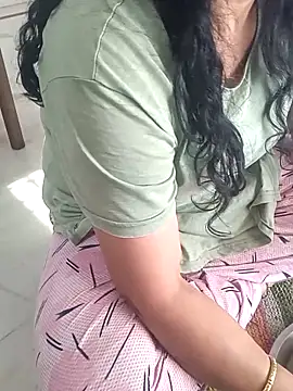 Snapshot of angel_ridhi chatting on 19, 11, 2025 angel ridhi online show from 19, 11, 2025