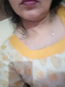 Snapshot of angel_ridhi chatting on 8, 3, 2026 angel ridhi online show from 8, 3, 2026