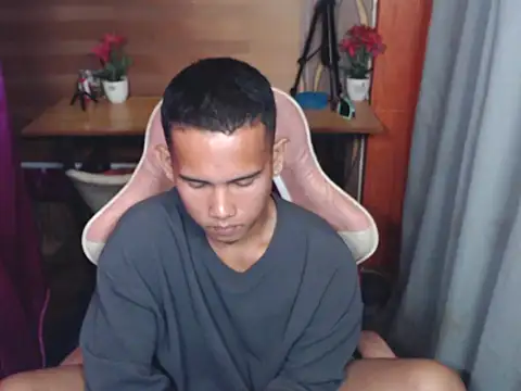 Snapshot of hotdick_zack chatting on 13, 11, 2025 hotdick zack online show from 13, 11, 2025