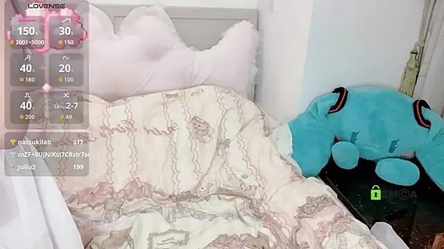 liuruyuan888 online show from 4, 11, 2025