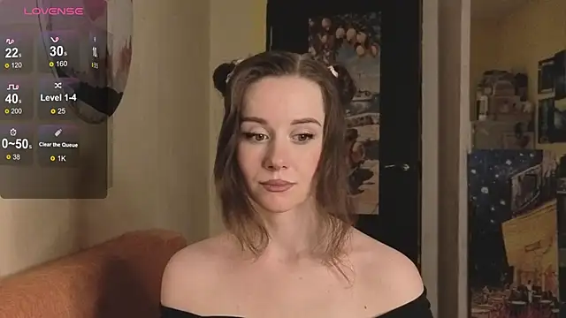 Snapshot of SkyHelen chatting on 13, 4, 2026 SkyHelen online show from 13, 4, 2026