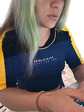 euahotmarii20 online show from 14, 11, 2025