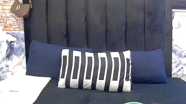 SexyBaddieXXX online show from 29, 7, 2026