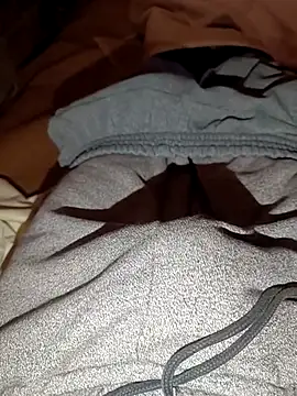 Snapshot of EMERKITHO_20_R chatting on 10, 9, 2025 EMERKITHO 20 R online show from 10, 9, 2025