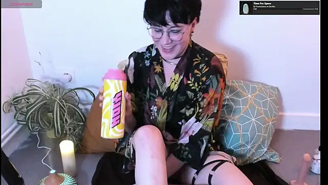 Snapshot of MossPrince chatting on 30, 9, 2025 MossPrince online show from 30, 9, 2025