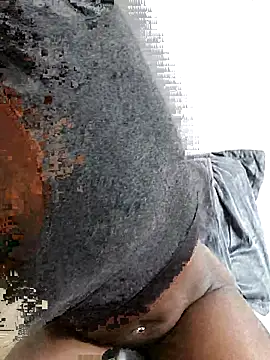 Snapshot of _Uphele chatting on 13, 9, 2025 Uphele online show from 13, 9, 2025