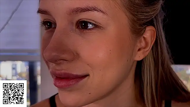 Snapshot of ElysiaXo chatting on 7, 11, 2025 ElysiaXo online show from 7, 11, 2025