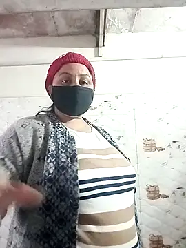 Snapshot of Rakhi_sawant143 chatting on 23, 12, 2025 Rakhi sawant143 online show from 23, 12, 2025