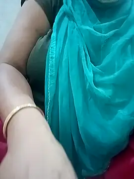 Snapshot of Rakhi_sawant143 chatting on 17, 3, 2026 Rakhi sawant143 online show from 17, 3, 2026