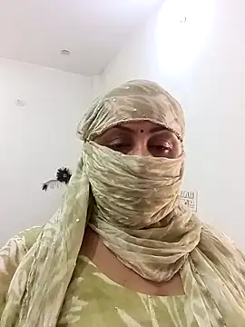 Snapshot of Rakhi_sawant143 chatting on 25, 3, 2026 Rakhi sawant143 online show from 25, 3, 2026