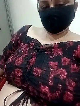 Snapshot of Rakhi_sawant143 chatting on 5, 4, 2026 Rakhi sawant143 online show from 5, 4, 2026