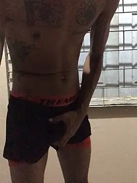 Snapshot of lcsexy45 chatting on 8, 3, 2026 lcsexy45 online show from 8, 3, 2026