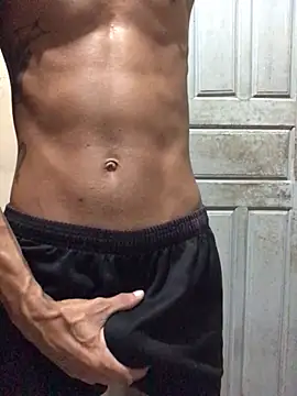 Snapshot of lcsexy45 chatting on 25, 3, 2026 lcsexy45 online show from 25, 3, 2026