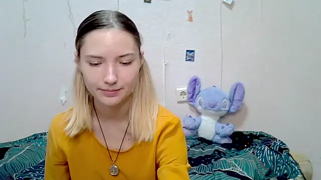  kikiclark   online show from 23, 9, 2025